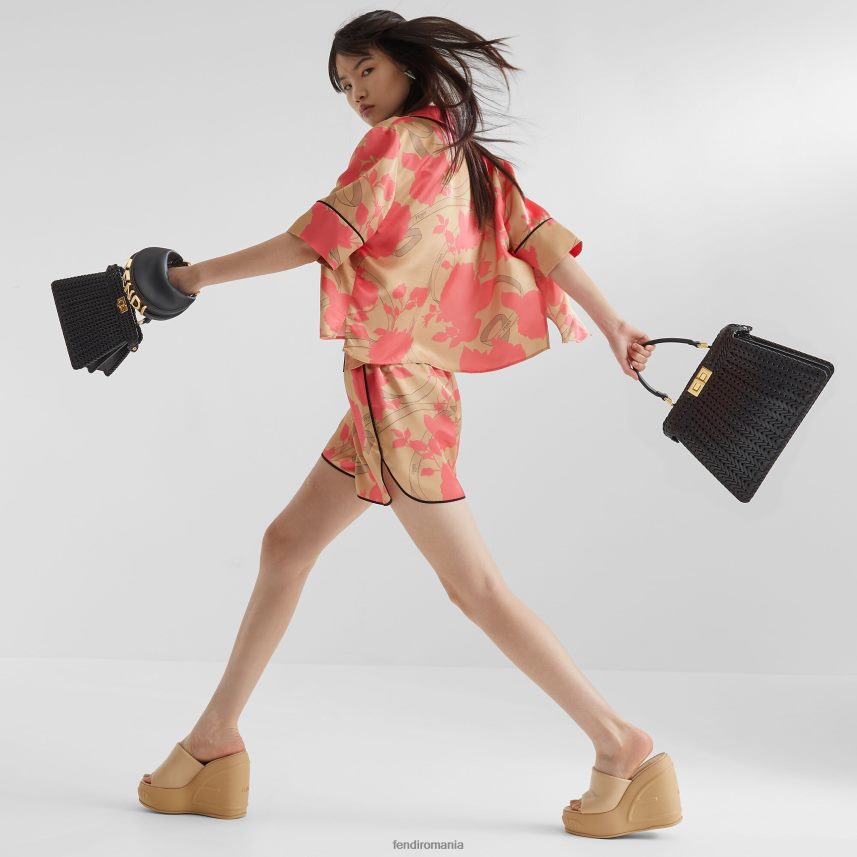 farmec din piele nanograf negru Fendi femei accesorii 86084L42