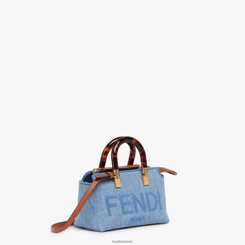 geantă Boston mică din denim albastru deschis Fendi femei accesorii 86084L638