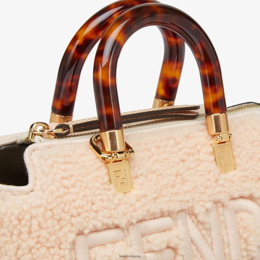 geantă boston mică din piele de oaie roz Fendi femei accesorii 86084L841
