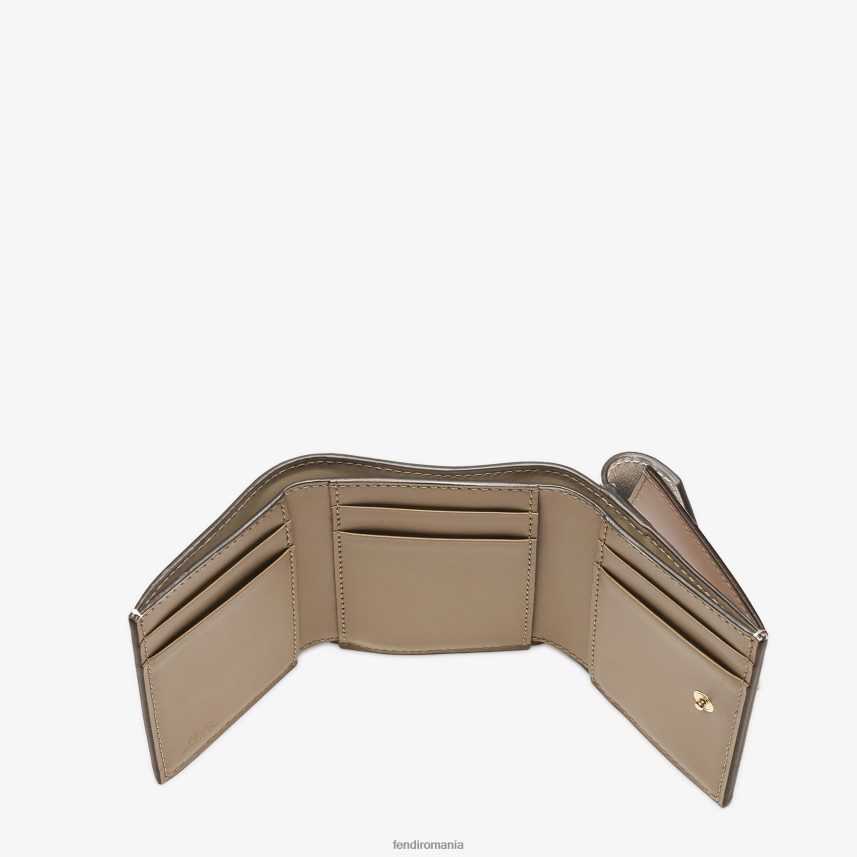 portofel bicolor și din piele de porumbel alb Fendi femei accesorii 86084L1513