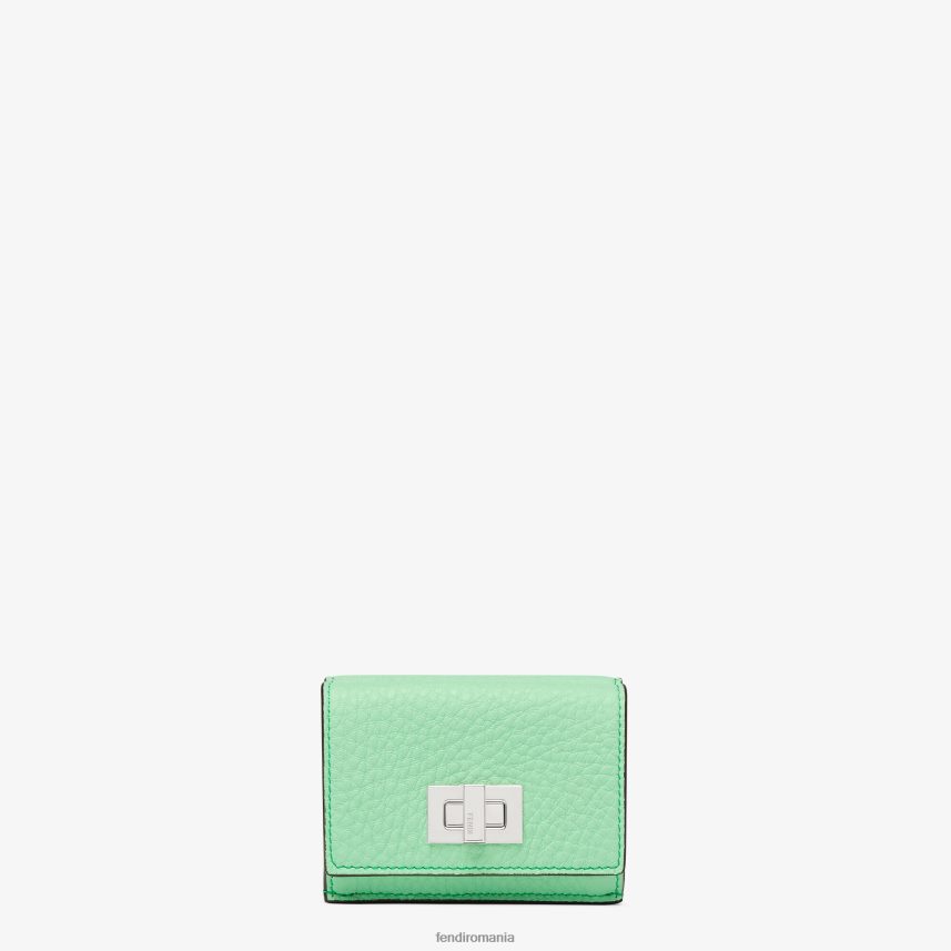 portofel din piele peekaboo micro trifold verde Fendi femei accesorii 86084L1486