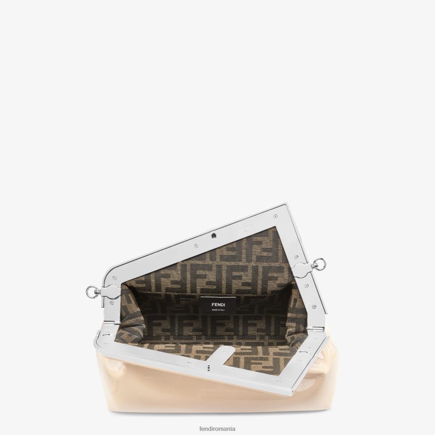 geanta din piele lacuita bej Fendi femei accesorii 86084L703