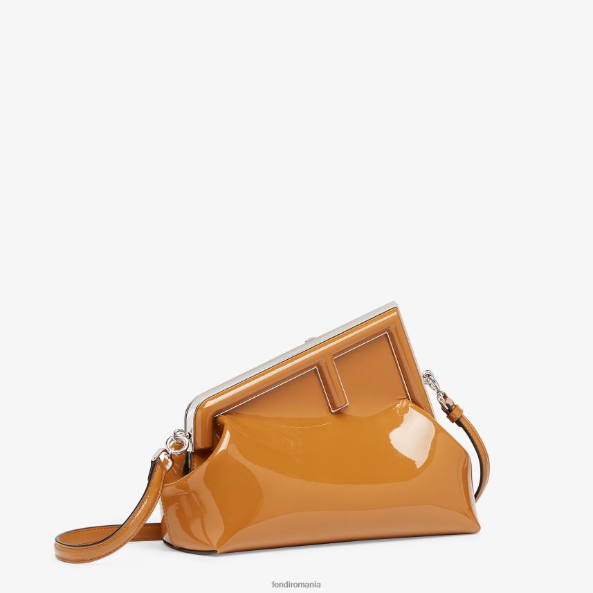 geanta din piele lacuita maro Fendi femei accesorii 86084L741