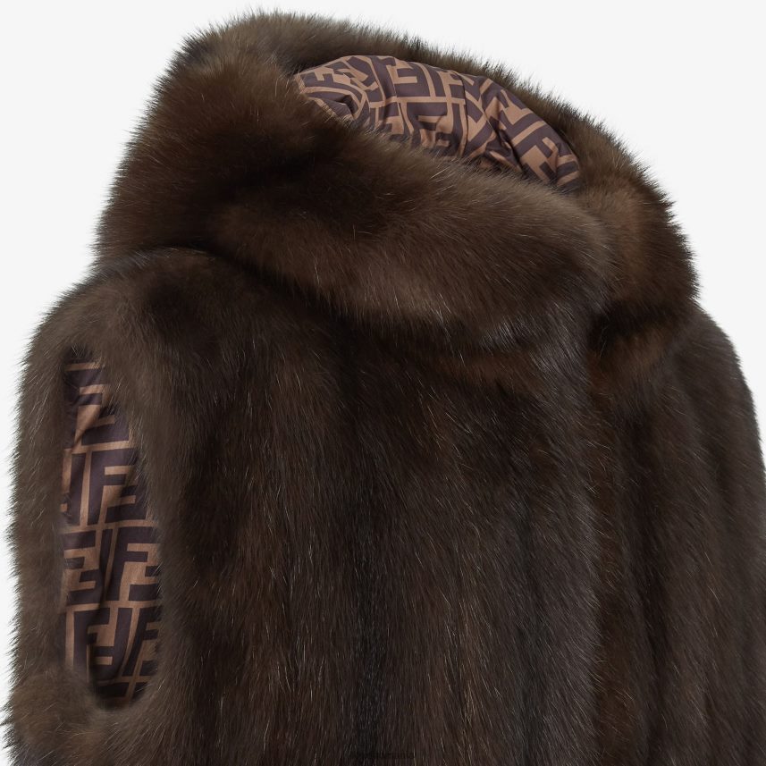 gilet de sable maro Fendi bărbați îmbrăcăminte 86084L2124