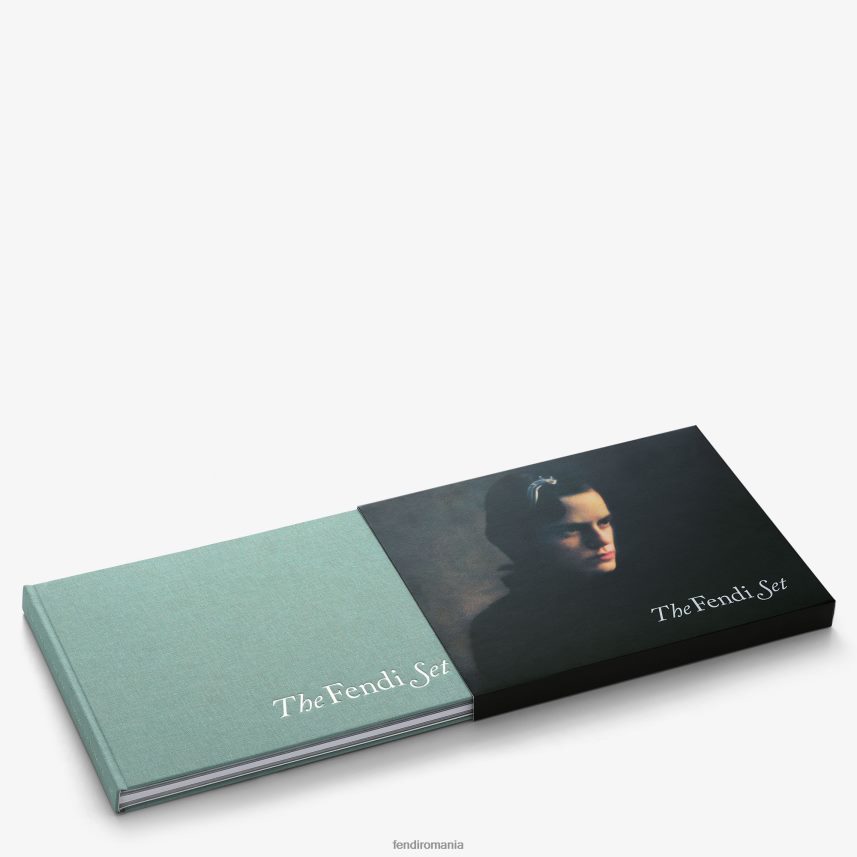 carte legată colecția couture primăvară/vară 2021 Modă Fendi unisex accesorii 86084L465