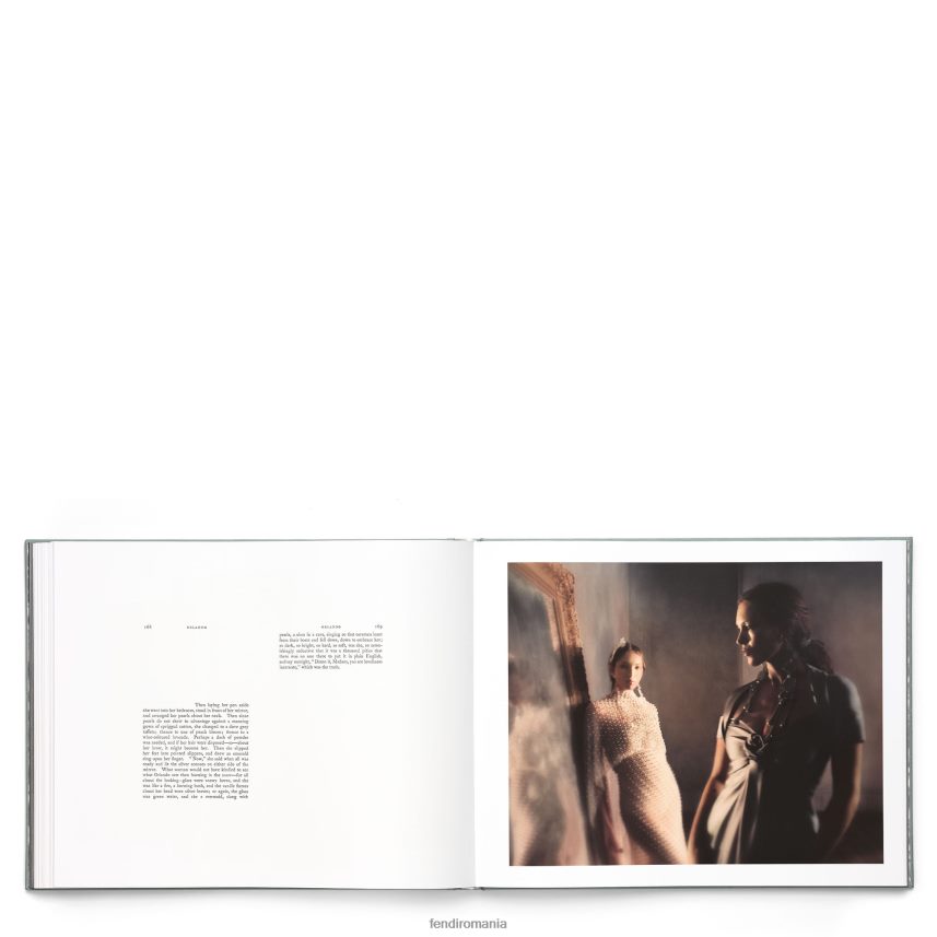 carte legată colecția couture primăvară/vară 2021 Modă Fendi unisex accesorii 86084L465